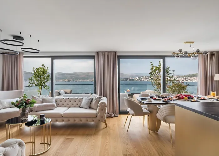 Palace Al Nera 2 Luxurius At Sea Trogir