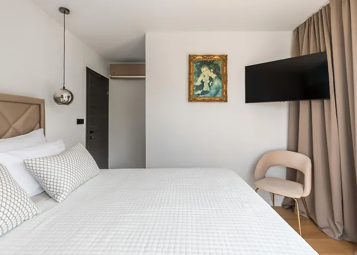 Palace Al Nera 2 Luxurius At Sea Villa Trogir
