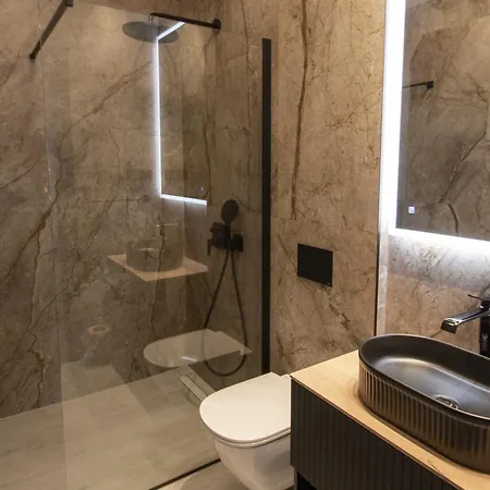 Luxe Villa Palace Nera 2 By Sea Heated Pool * Τρογκίρ