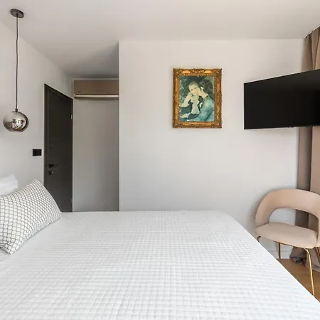 Luxe Villa Palace Nera 2 By Sea Heated Pool Βίλα Τρογκίρ