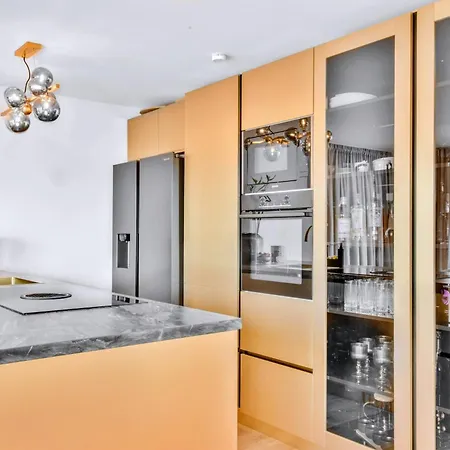 Palace Al Nera 2 Luxurius At Sea Villa