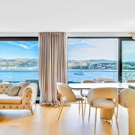 Luxe Villa Palace Nera 2 By Sea Heated Pool Βίλα