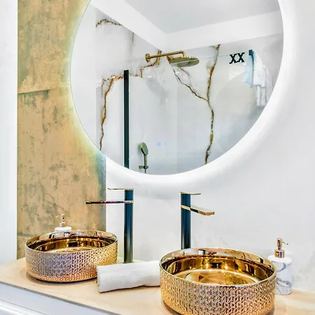 Luxe Villa Palace Nera 2 By Sea Heated Pool Βίλα *