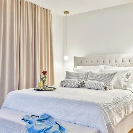 Luxe Villa Palace Nera 2 By Sea Heated Pool Βίλα *