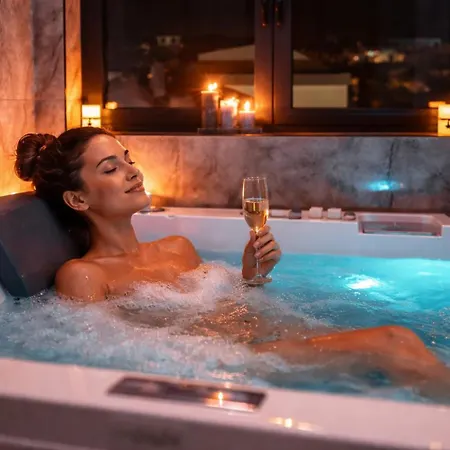 Βίλα Luxe Villa Palace Nera 2 By Sea Heated Pool Τρογκίρ