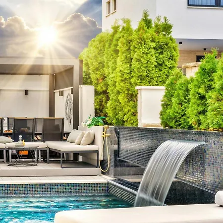 Βίλα Luxe Villa Palace Nera 2 By Sea Heated Pool