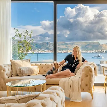 Luxe Villa Palace Nera 2 By Sea Heated Pool Βίλα