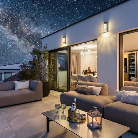 Βίλα Luxe Villa Palace Nera 2 By Sea Heated Pool