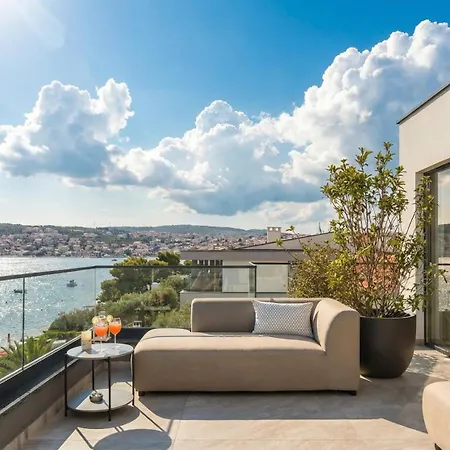 Luxe Villa Palace Nera 2 By Sea Heated Pool * Τρογκίρ