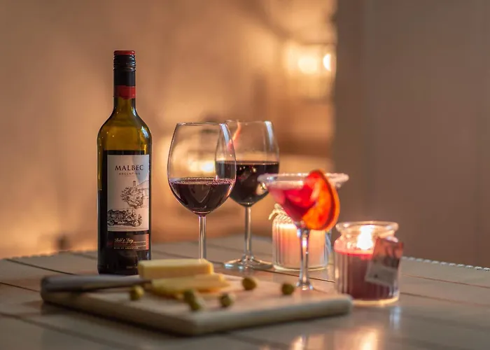 Palace Al Nera 2 Luxurius At Sea Vila *