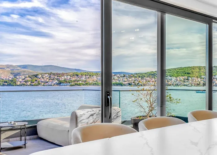 Vila Palace Al Nera 2 Luxurius At Sea Trogir